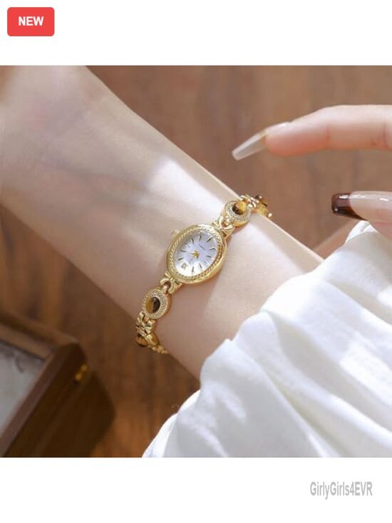 Women Vintage Oval Dial Gold Bracelet Watch Quartz Movement 30M Water Resistant